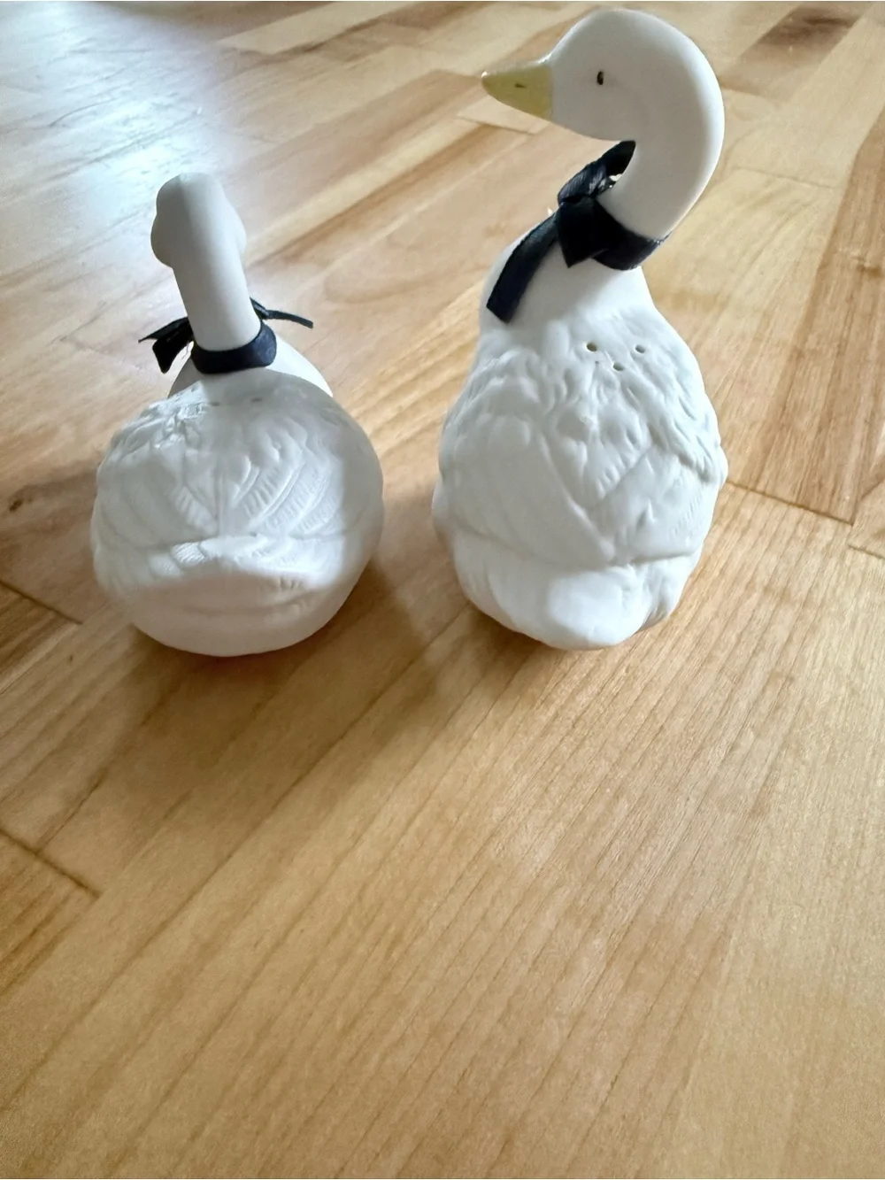Vintage Goose Salt and Pepper Shakers